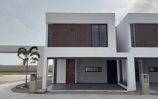 Casa nueva de 3 recámaras en Real de Palmas, Villahermosa
